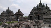 Mau berwisata di sekitar Yogyakarta atau Klaten tapi isi dompet cekak? Tidak perlu khawatir. Candi Plaosan bisa jadi jawabannya (Ahmad Syauqi/detikcom)