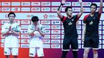Senyum Bahagia Hendra/Ahsan Juara BWF World Tour Finals 2019