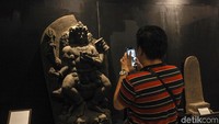 Arca juga ditampilkan di pameran tersebut.