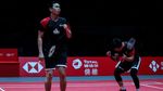 Senyum Bahagia Hendra/Ahsan Juara BWF World Tour Finals 2019