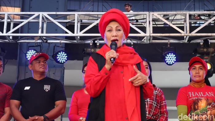 Sosok Hj Kartini Legimin, kreator senam legendaris SKJ 88 (Foto: Nurul Khotimah/detikHealth) Sosok Hj Kartini Legimin, kreator senam legendaris SKJ 88 (Foto: Nurul Khotimah/detikHealth)