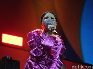 Ketika Rossa Bikin Pangling di TSM Cibubur