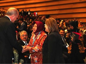 Keberhasilan Risma Pimpin Surabaya Tuai Pujian Erdogan