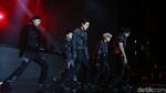 EXO Bikin Histeris di HUT Transmedia