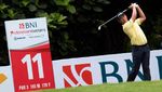 Aksi Pegolf Berburu Juara di BNI Indonesian Masters 2019