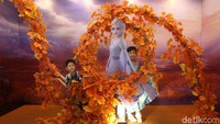 Sebagian anak datang dengan mengenakan pakaian layaknya karakter Anna dan Elsa.