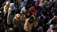 Seperti diketahui EXO akan menjadi penampil spesial di HUT ke-18 Transmedia malam nanti. Suho cs tentunya akan memberikan penampilan mereka yang luar biasa.