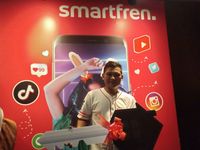 Pria asal Purwakarta Menangkan Hadiah Rumah dari Smartfren 