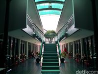 Liburan ke Solo, Coba Bermalam di Hotel Bangunan Belanda Ini