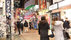 Gaya Bonge Cs di Sudirman vs Harajuku Style ala Jepang, Keren Mana?
