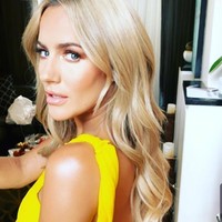 Caroline Flack pun mengaku pernah memiliki romansa dengan Pangeran Harry. Kedekatan mereka terjadi di 2009 Foto: dok. Instagram