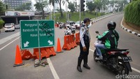 Selain itu ada pula program naturalisasi Kanal Banjir Barat (KBB).