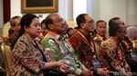 Momen Jokowi Buka Musrenbangnas di Istana