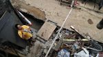 Penampakan Rumah yang Ambruk Gegara Proyek DKI