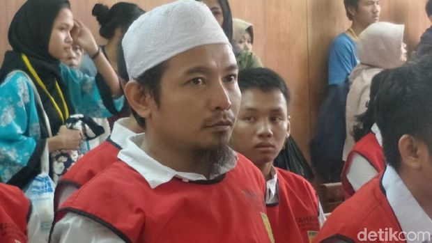Populer Sepekan: Vonis Zul Zivilia hingga Teka-teki Suami Vanessa Angel