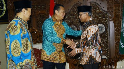 Pimpinan MPR Safari Politik ke PP Muhammadiyah