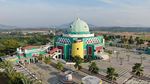 Foto Drone: Kemegahan Masjid Agung Karimun di Perbatasan RI