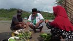 Potret Tradisi Mandi Bareng Warga Sulawesi Barat