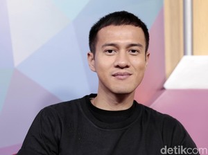 Junot Pasrah soal Usahanya Dekati Luna Maya