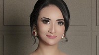 Vanessa disebut menikah dengan seorang pengusaha yang tak mau disebutkan namanya. Dok. Instagram/vanessaangelofficial