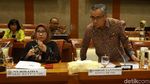 Komisi XI Ratas dengan OJK
