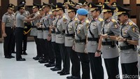 Selain jabatan Kabareskrim, dilakukan juga serah terima jabatan Kabaharkam Polri, Asops Kapolri, Aslog Kapolri dan beberapa Kapolda.