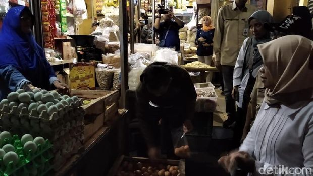 Permintaan Masih Normal, Tapi Harga Telur di Yogya Sudah Melejit