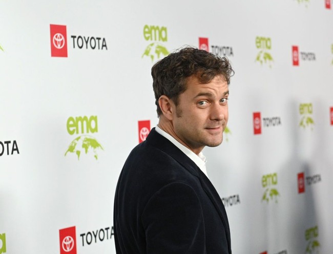 Joshua Jackson pernah dilarikan ke rumah sakit pada 2011 akibat reaksi alergi terhadap kacang. Dia dilaporkan menderita sesak napas akibat konsumsi makanan mengandung kacang. Josh punya alergi (bukan serangan asthma). Dia baik-baik saja, kata manajernya kala itu. Foto: Getty Images