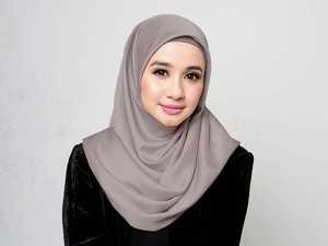 6 Tutorial Hijab Pashmina Dan Segi Empat Buat Idul Adha