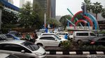 Jakarta Diguyur Hujan, Kemacetan Tak Terhindarkan
