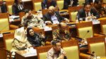 Momen Ketua DPR Ketok Palu Pengesahan Prolegnas 2020-2024