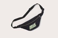 H&M Kolaborasi dengan Billie Eilish, Rilis Baju Serba Longgar