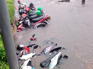 Pemprov DKI Klaim Air Tak Lagi Antre Masuk Saluran di Senayan