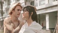 Selain itu Angela Lee juga sempat mengedit fotonya dengan Justin Bieber. Dok. Instagram/angelalee87
