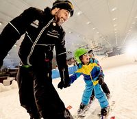 Pacu Adrenalin untuk Para Petualang di Dubai: Ski sampai Safari