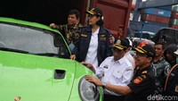 Ada tujuh perusahaan yang terlibat dalam kasus penyelundupan kendaraan mewah ini, yaitu PT SLK, PT TJI, PT NILD, PT MPMP, PT IRS, PT TNA, dan PT TSP.