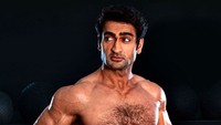 Kumail mengaku latihan berat demi perannya di film Marvel itu. Dok. Instagram/kumailn
