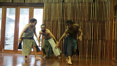 Melihat Sesi Latihan Planet - Sebuah Lament