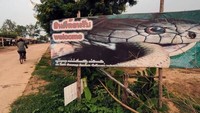 Inilah Ban Kok Sa-Nga atau lebih dikenal Cobra Village alias Desa Kobra. Di sinilah tempatnya manusia dan ular hidup berdampingan (CNN)
