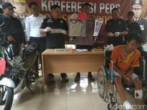 Maling Motor Spesialis Puskesmas Dibekuk Berkat CCTV