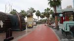Foto: Pantai Bikini di Pulau Buatan Dubai