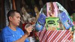 Geliat Pedagang Parcel Natal di Barito