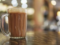 Cara Membuat Teh Tarik yang Pekat Creamy, Gampang Dicontek!