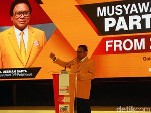 Wiranto Tak Terlihat di Munas Hanura, OSO: Dewan Pembina Sudah Tidak Ada