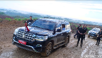 Terpopuler: Jokowi Naik Land Cruiser, Kawin Silang Astrea Grand dan Nmax