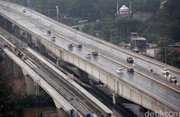 Tempat Aman Berhenti Darurat di Tol Layang Japek