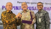 Melalui kerja sama ini diharapkan dapat memberikan manfaat yang besar untuk kedua belah pihak, dan tentunya untuk kemajuan perbankan syariah di Indonesia. Istimewa/Bank Mega Syariah.