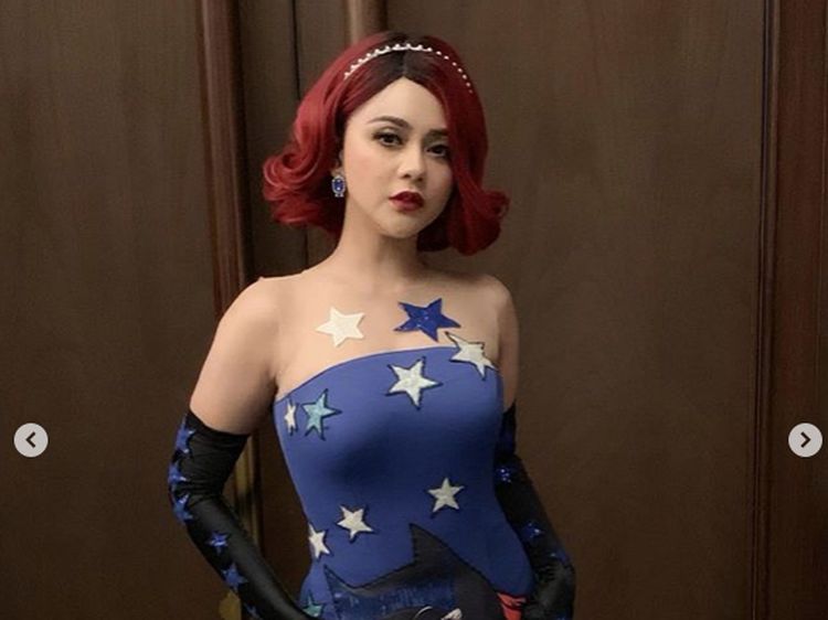 Gaya Jenita Janet yang Sebentar Lagi Jadi Janda