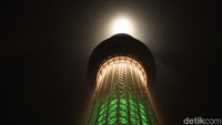 Memiliki tinggi 634 meter, Tokyo Skytree merupakan menara tertinggi di dunia. Sedangkan di deretan bangunan tertinggi dunia, posisinya ada di nomor 2 setelah Burj Khalifa di Dubai (Randy/detikcom)