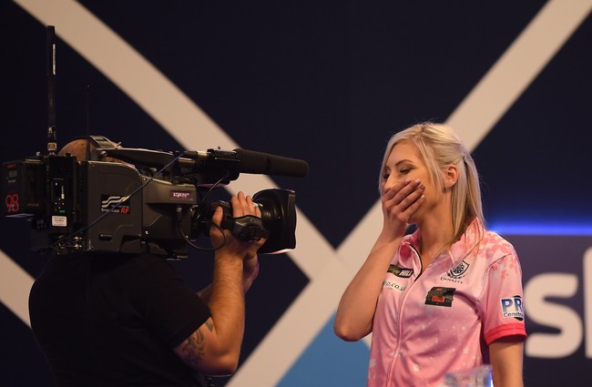 Aku tidak bisa mempercayainya. Untuk melakukan itu di panggung terbesar, wow, aku sangat senang bahwa aku bisa terus (bertanding) dari kalah, ujar ibu satu anak satu itu. Foto: Getty Images